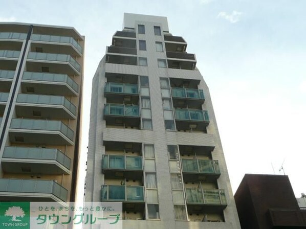 アムス四谷三丁目の物件外観写真